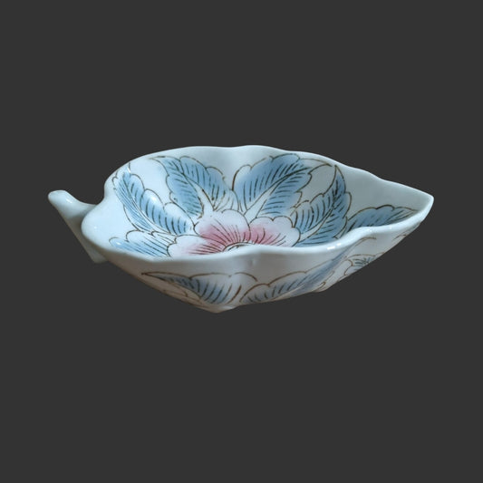 Leaf Shaped Dish