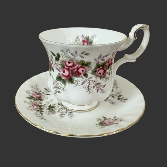 A lovely coffee cup & saucer