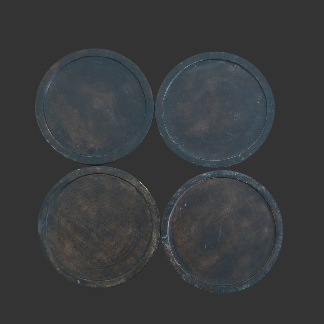 A set of 04 Coasters