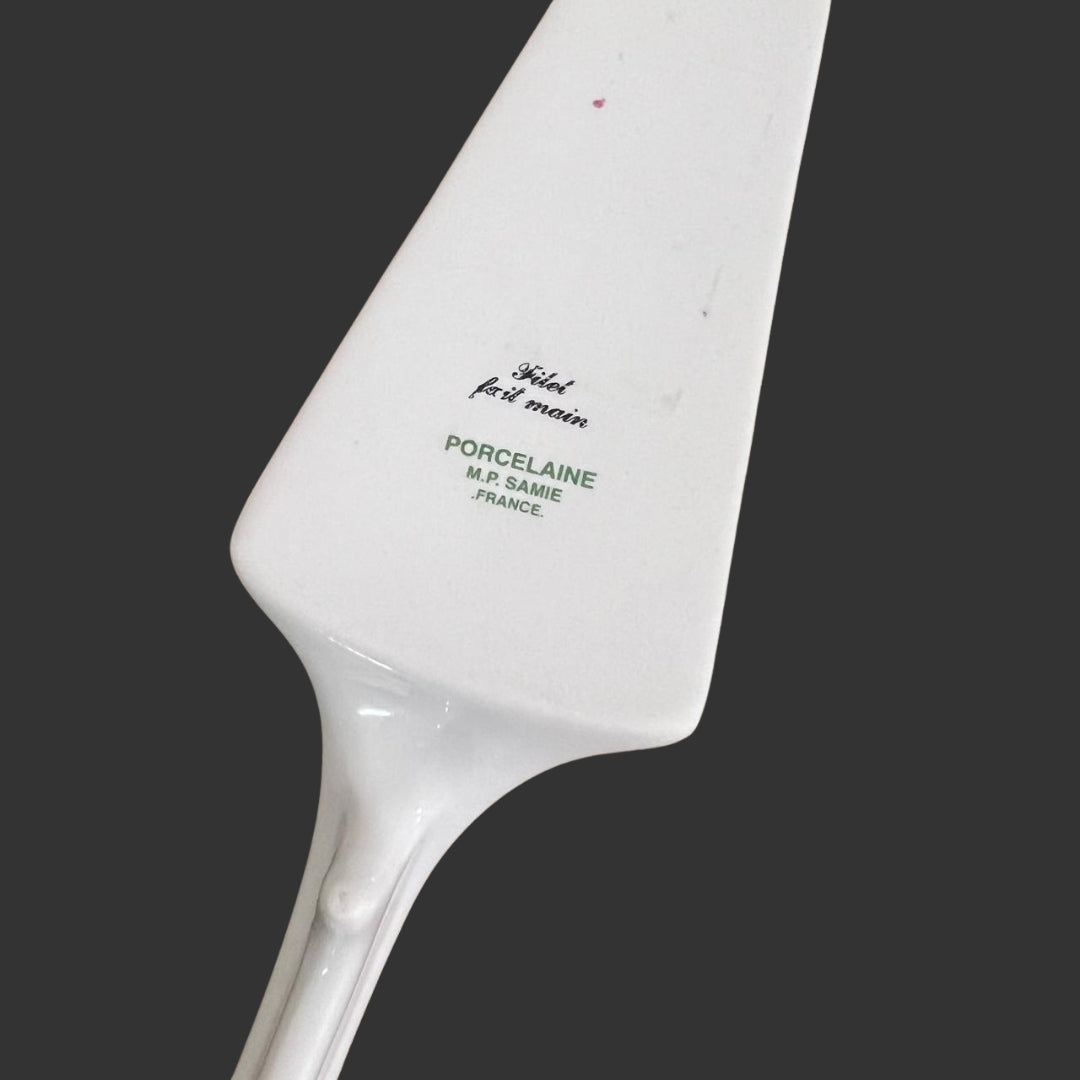 Cake Slicer