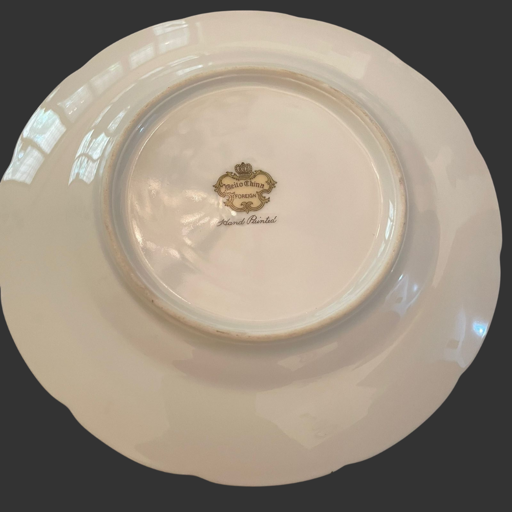 A pair of quarter plates