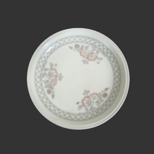 A Set of 04 Quarter Plates