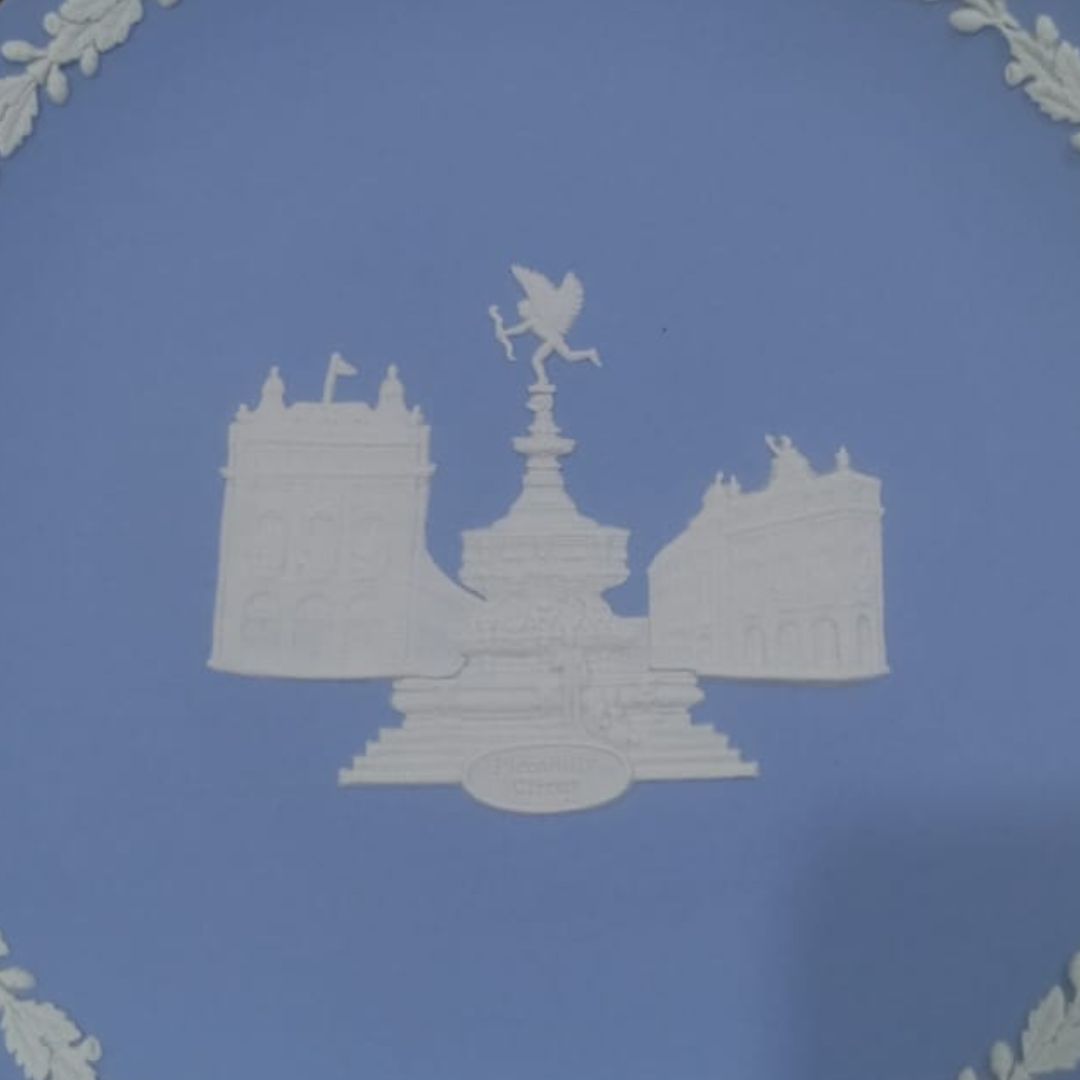 Wall Hanging Plate
