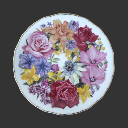 Wall Hanging Plate