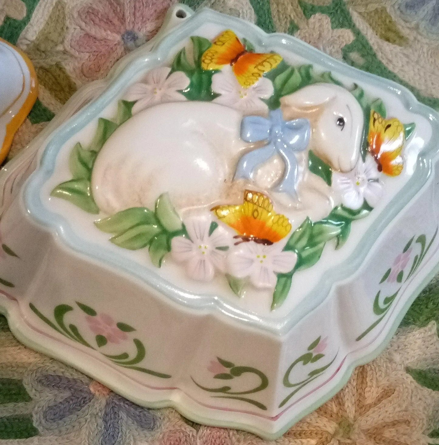 A pair of wall hangings Acilis The Design Company