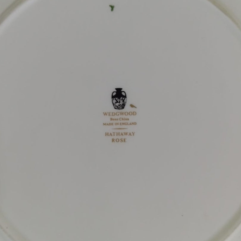 Duo of plates