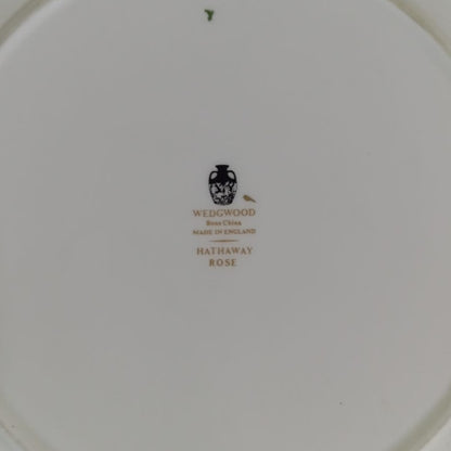 Duo of plates