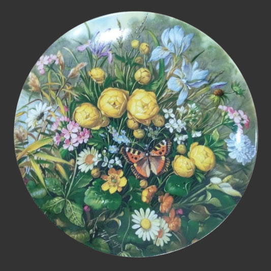 Wall Hanging Plate