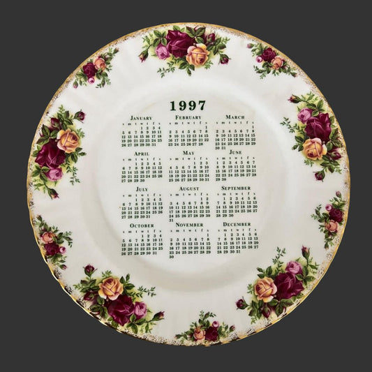 Wall hanging plate