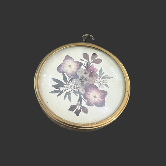 Miniature pressed flower round frame