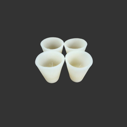 Set of 04 cup-shaped candles