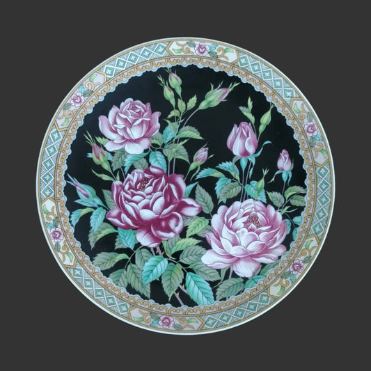 Wall hanging plate