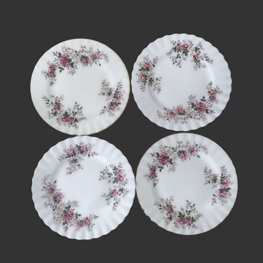 Set of 04 Dessert Plates