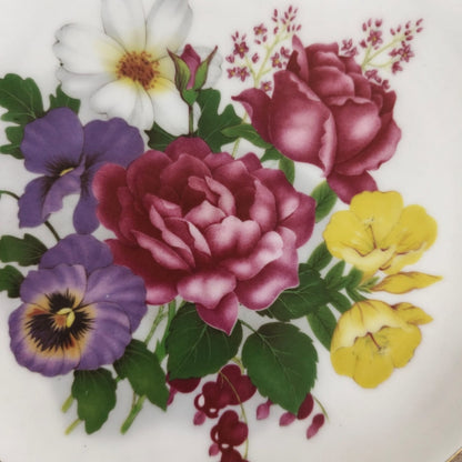 Wall hanging plate