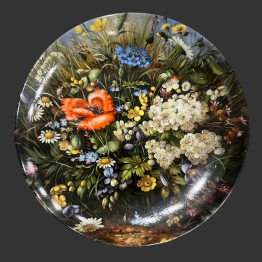 Wall Hanging Plate