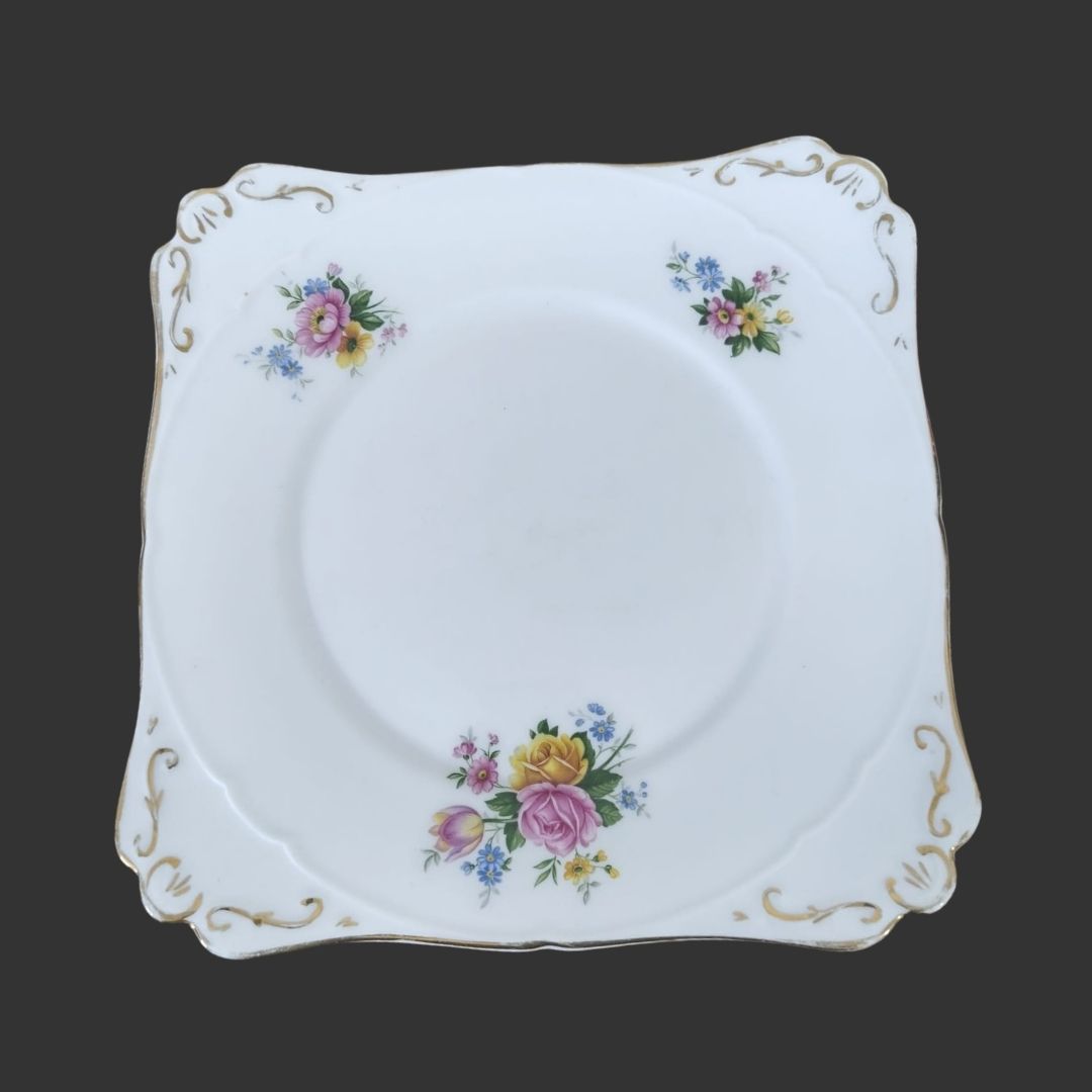 Wall Hanging Plate
