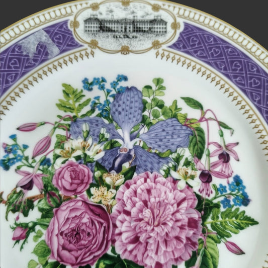 Wall hanging plate