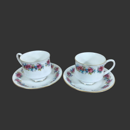 Pair of teacups and saucers