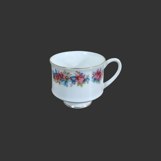 Pair of teacups and saucers