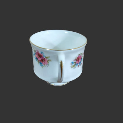 Pair of teacups and saucers