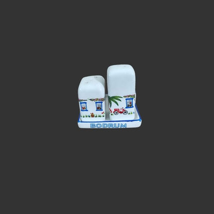 Salt and Pepper Shaker Set