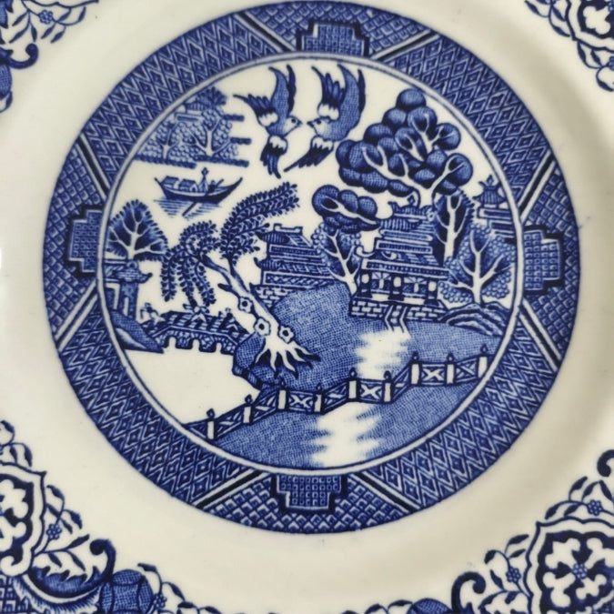 A set of 05 Quarter Plates