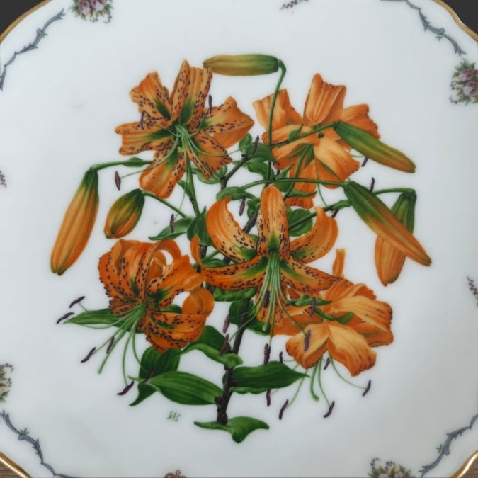 Wall Hanging Plate