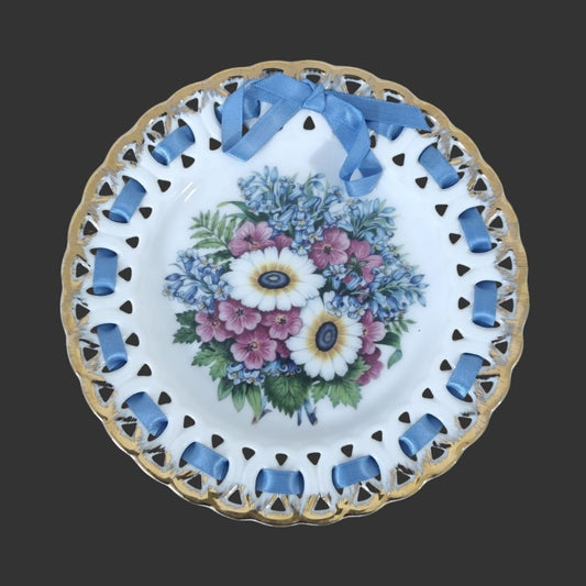 Wall Hanging Plate
