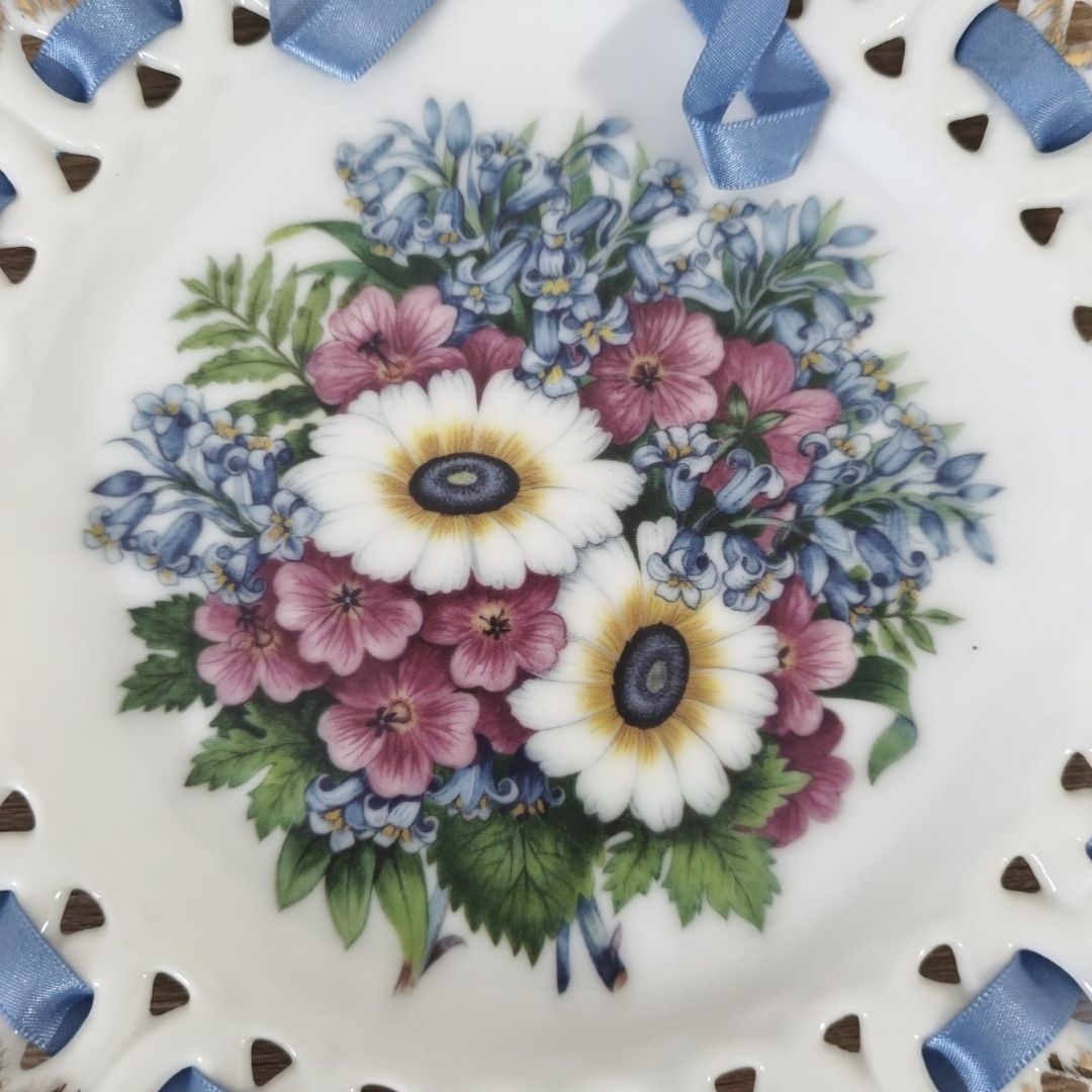 Wall Hanging Plate