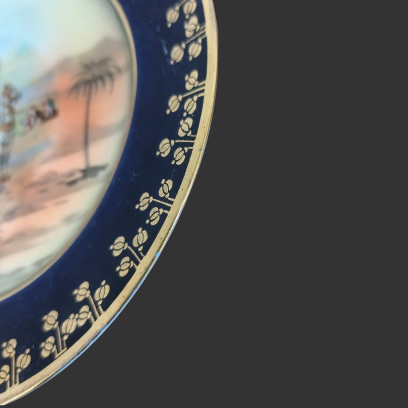 Wall hanging plate
