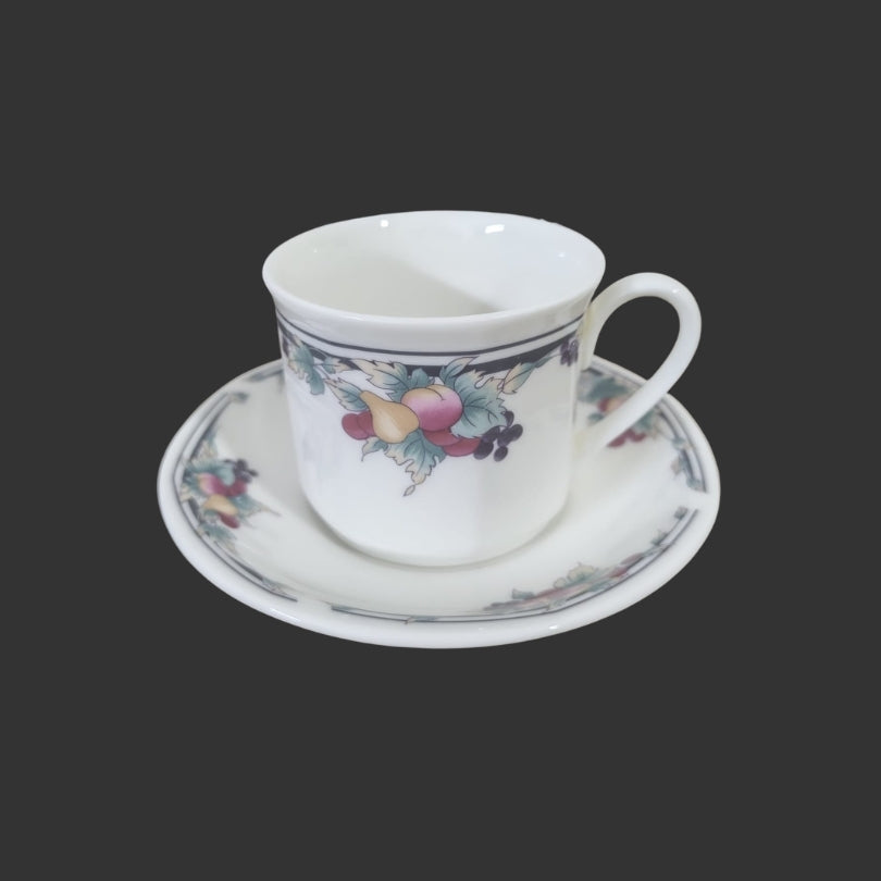 Set of 06 Teacups & Saucers