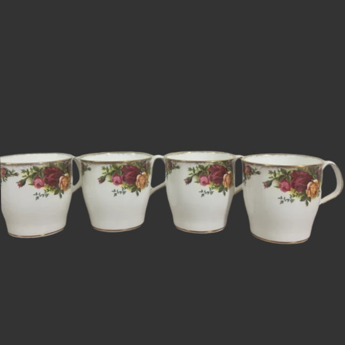 A set of 04 Mugs