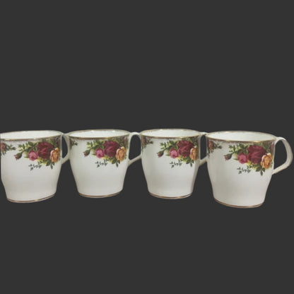 A set of 04 Mugs