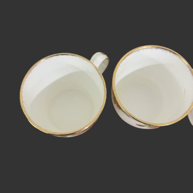 A set of 04 Mugs