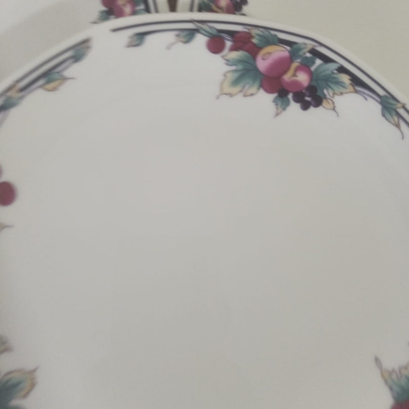 Set of 08 Salad Plates