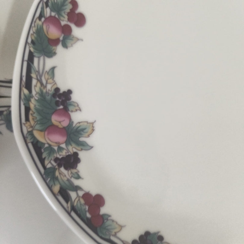 Set of 08 Salad Plates
