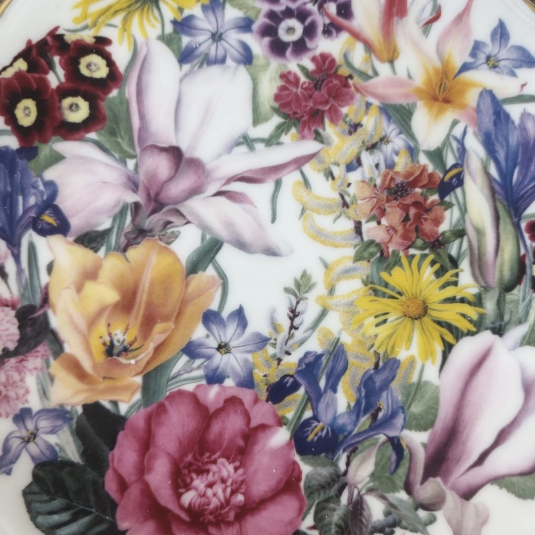 Wall Hanging Plate