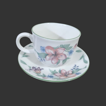 Set of 05 Tea cups & Saucers