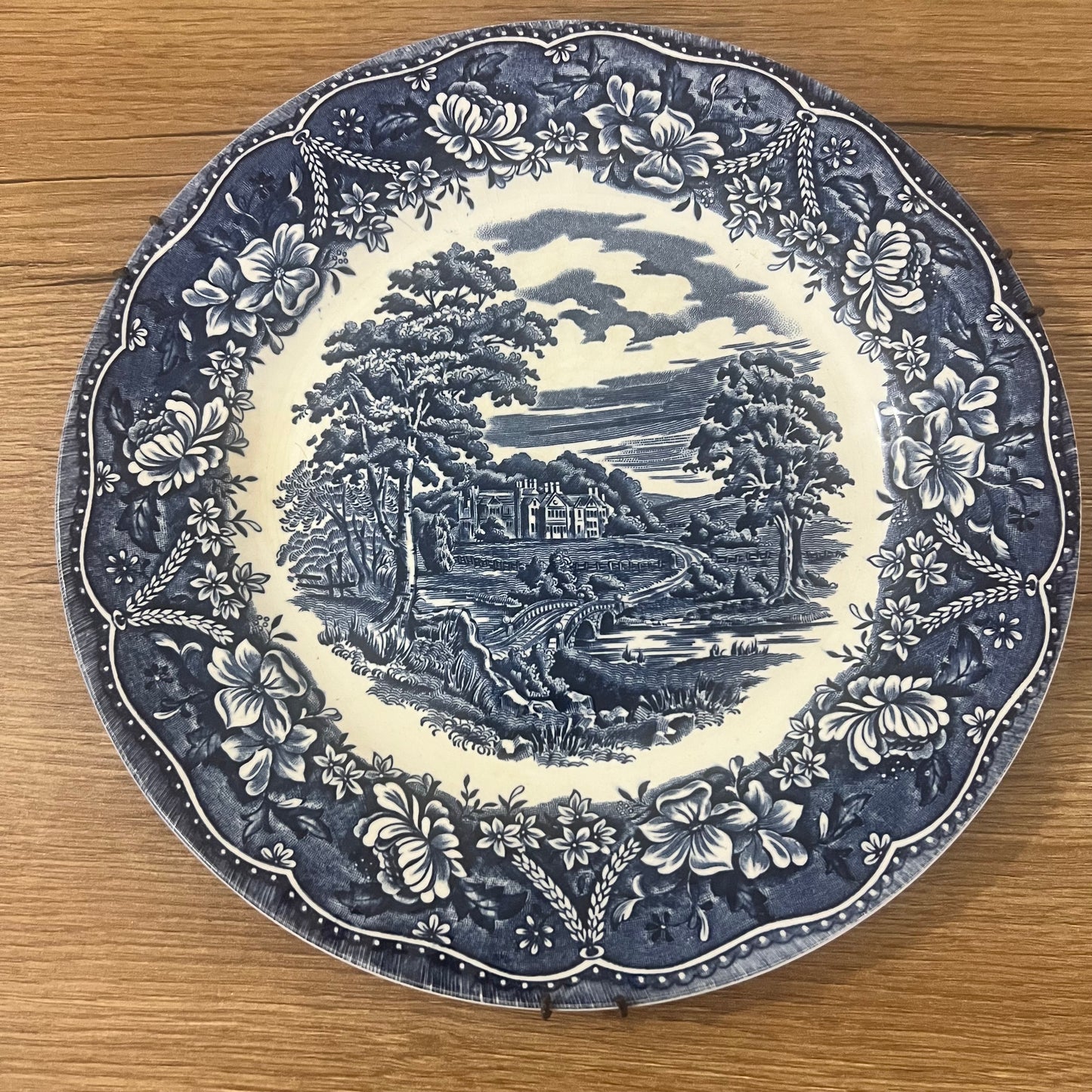 Wall Hanging Plate